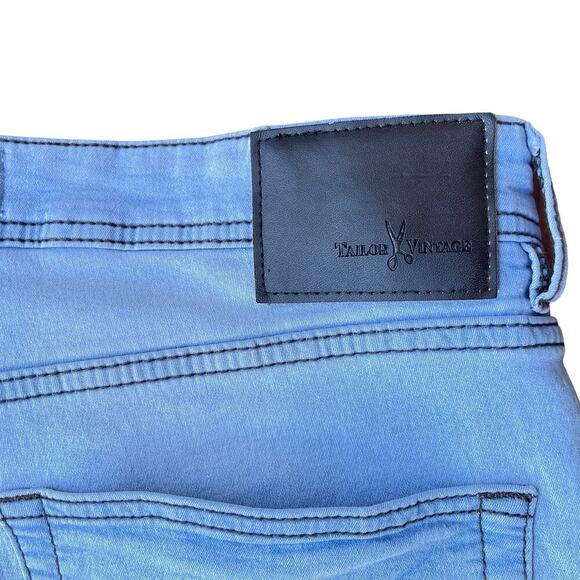 Tailor Vintage Greenwich 9" Inseam Slim Fit Stretch Denim Shorts Light Blue – 34 - Picture 5 of 14